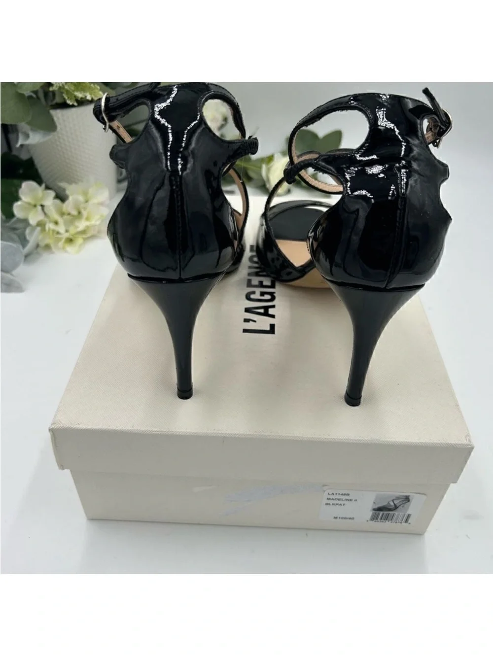 Women’s L’Agence patent leather sandal size 40 made in Spain